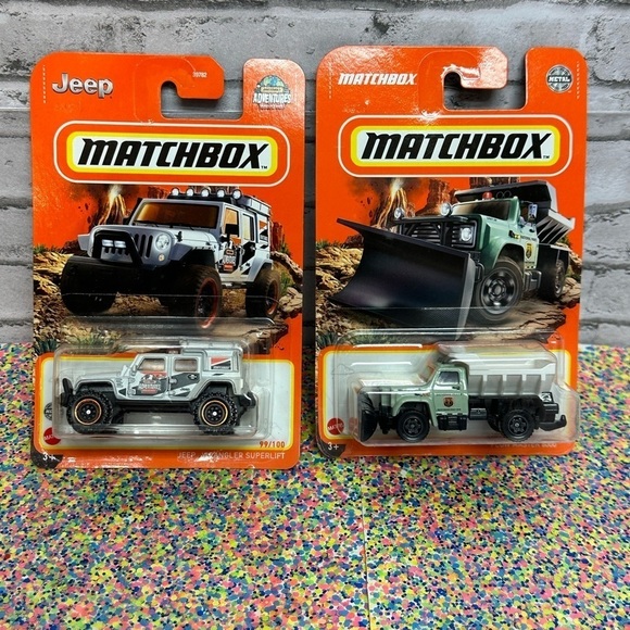 MATCHBOX Cars Lot of 2 Jeep Wrangler Superlift Plow Master 6000 NEW - Picture 1 of 9